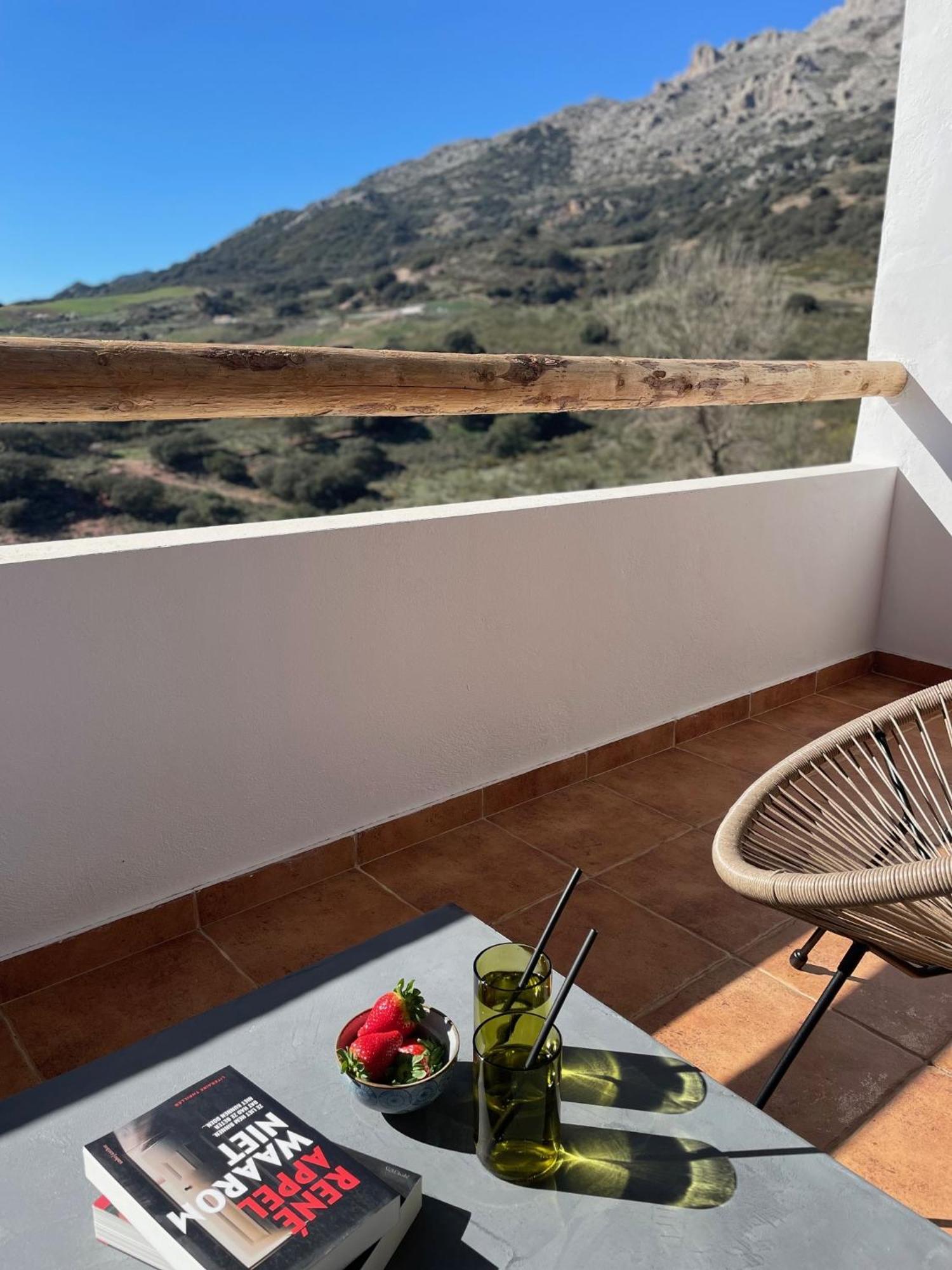 Cortijo Rancho Verde Colmenar Exterior photo